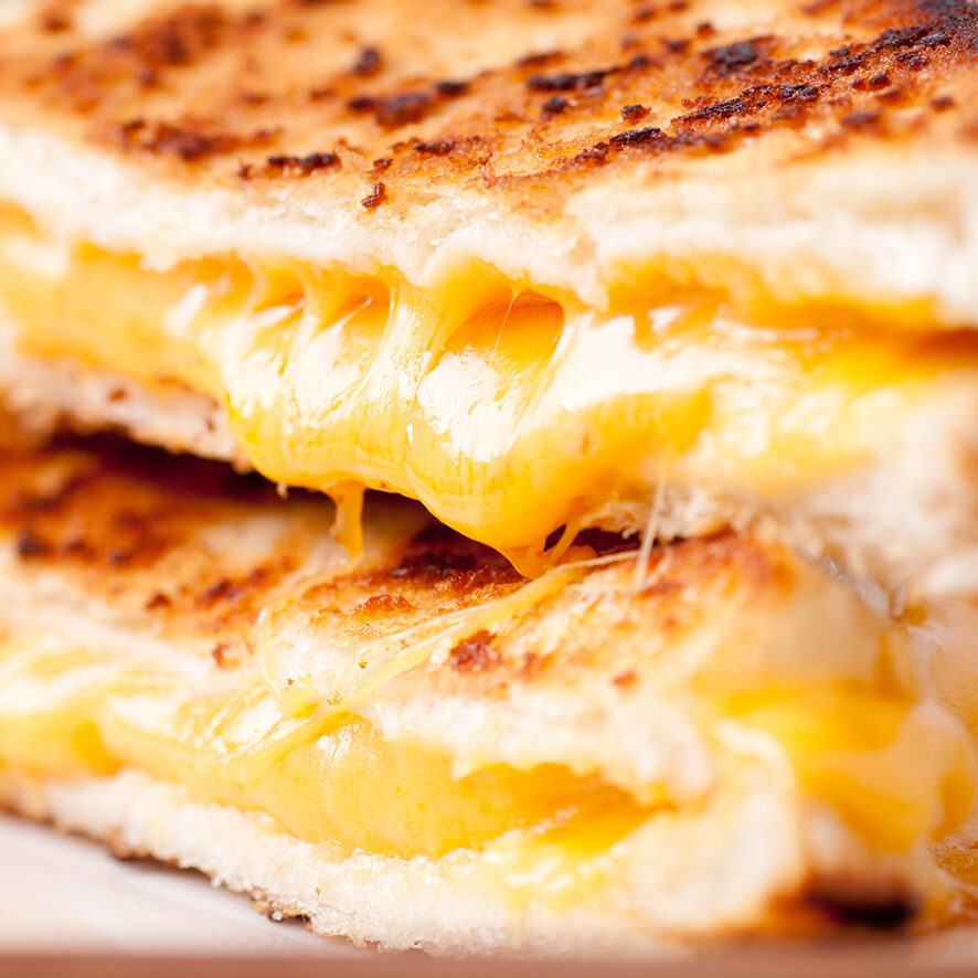 Coloured Cheddar cheese slices
